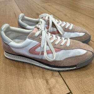 Tretorn Women's Athletic Shoes in Pink and White